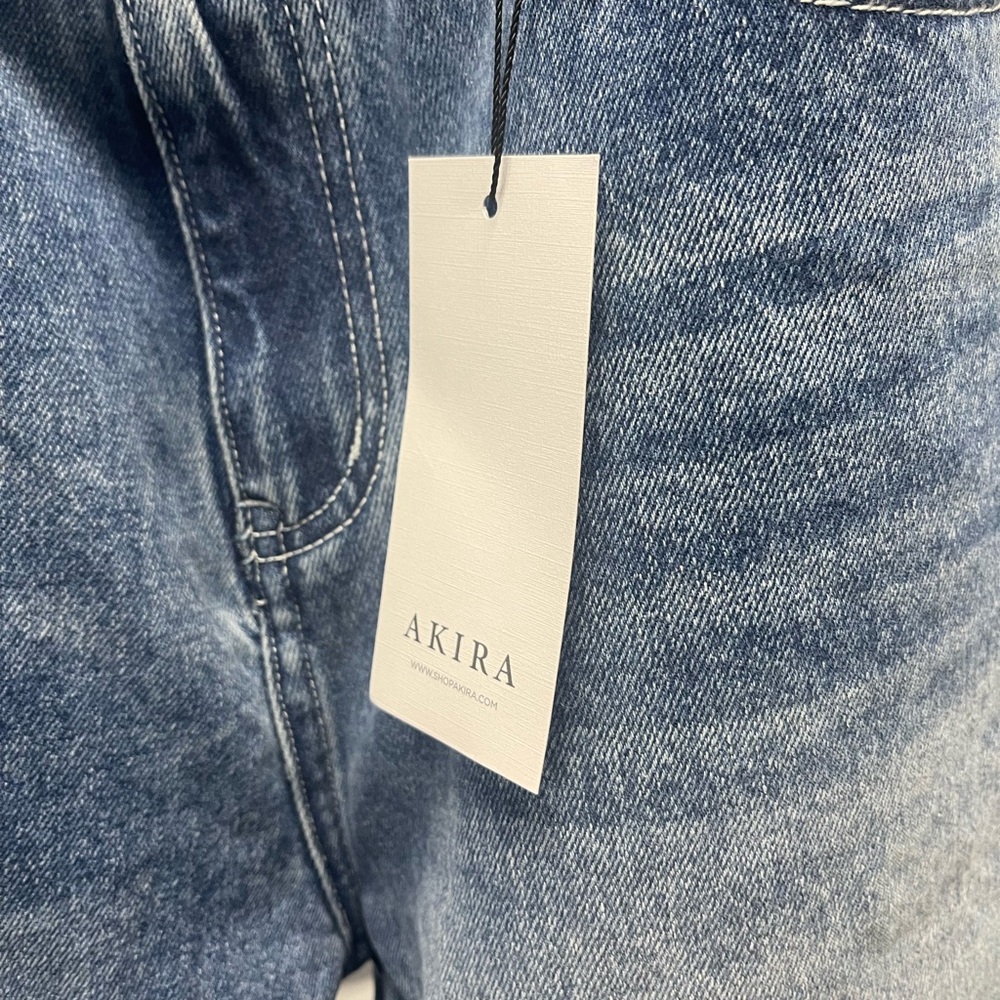 **NEW** Akira Label Literal Perfection Denim Shorts - Picture 3 of 5